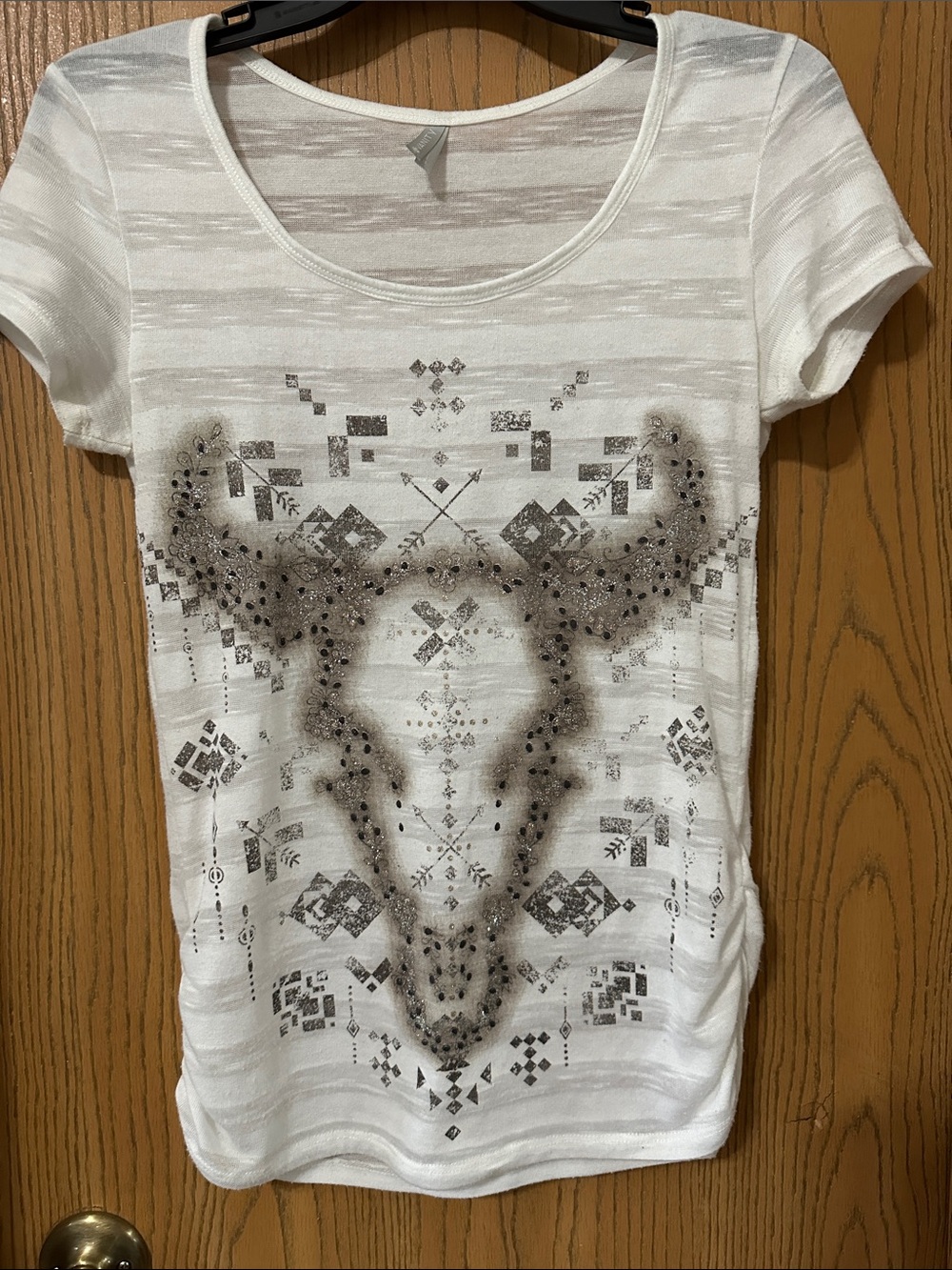 Vanity White Short-Sleeve Tee with Metallic Steer Skull Design
